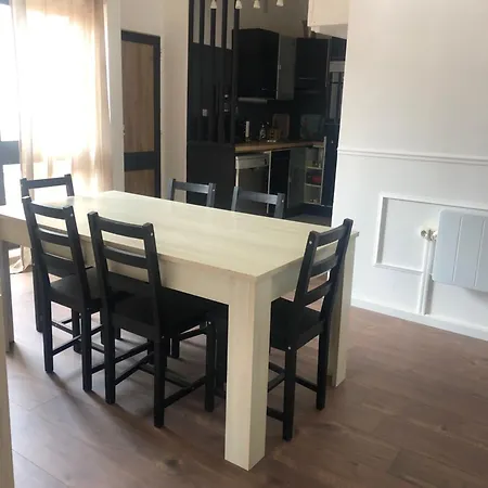 Bel A Moins De 100m De La *