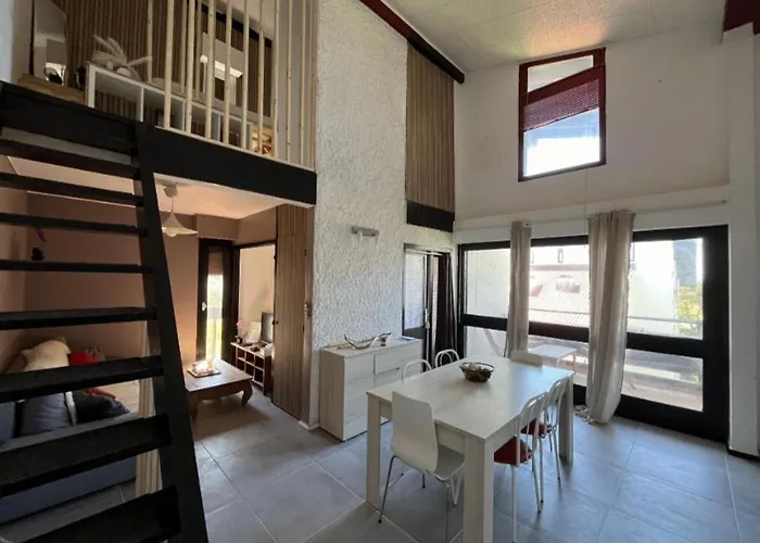 Apartment Bel A Moins De 100m De La